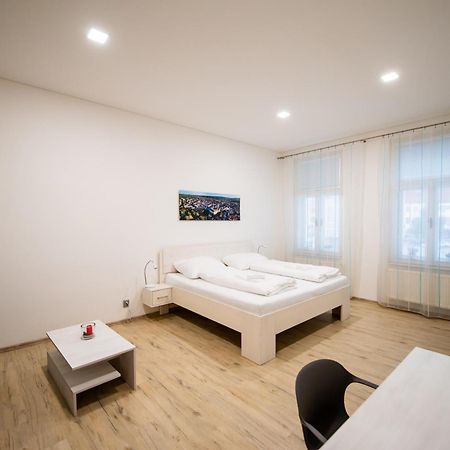 Apartmany Velke Namesti Кромержиж Экстерьер фото