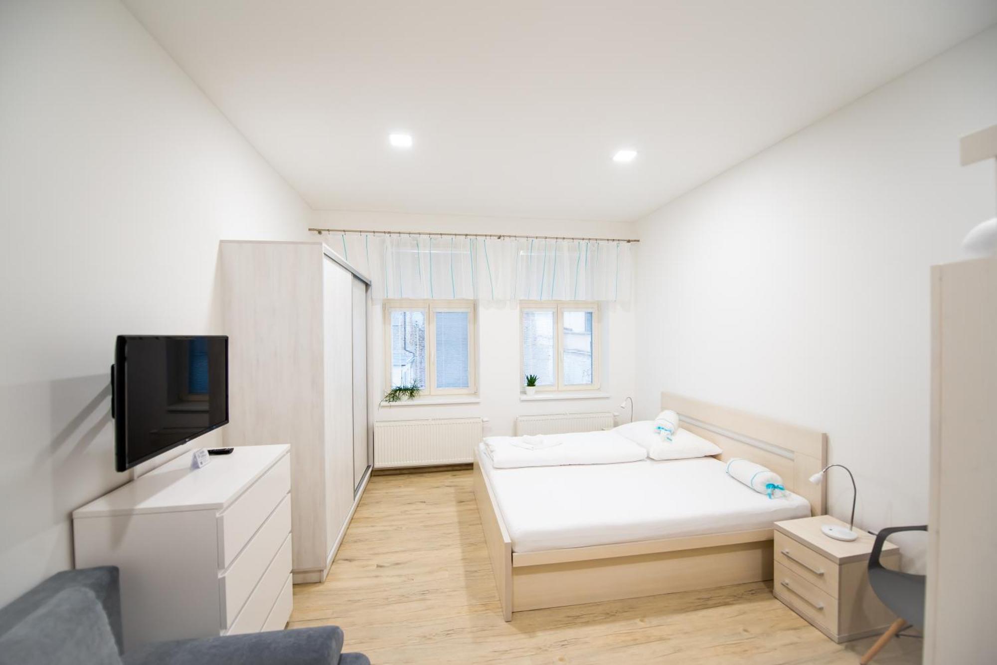 Apartmany Velke Namesti Кромержиж Экстерьер фото