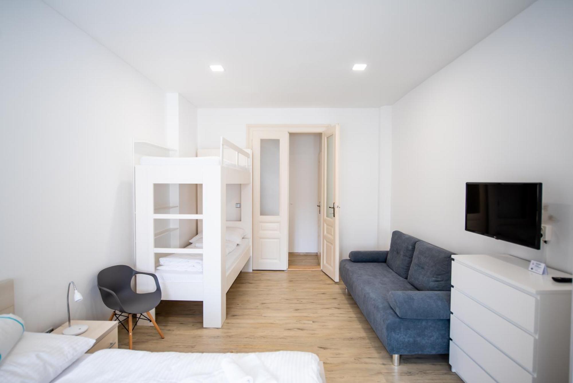 Apartmany Velke Namesti Кромержиж Экстерьер фото